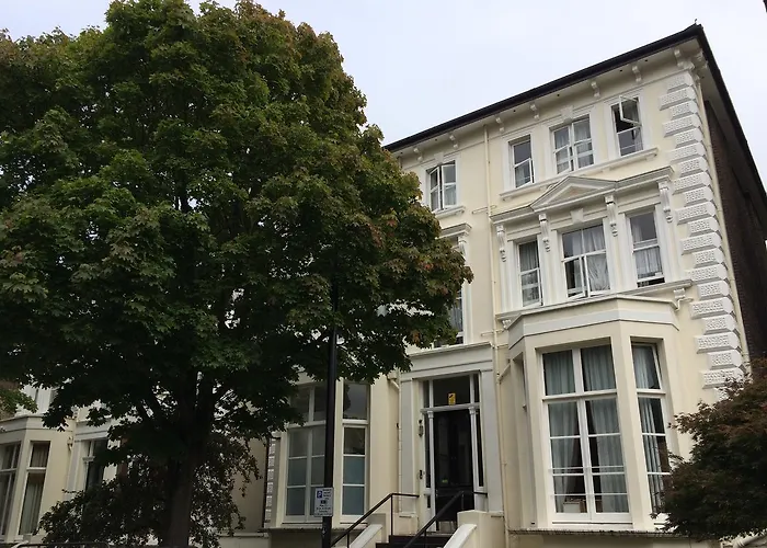 Belsize House Hostel London